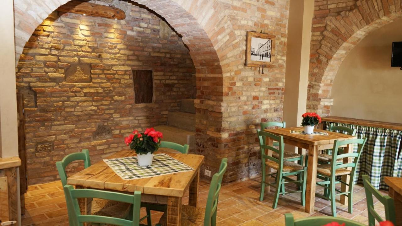 Il Castello Affittacamere Montecosaro  エクステリア 写真