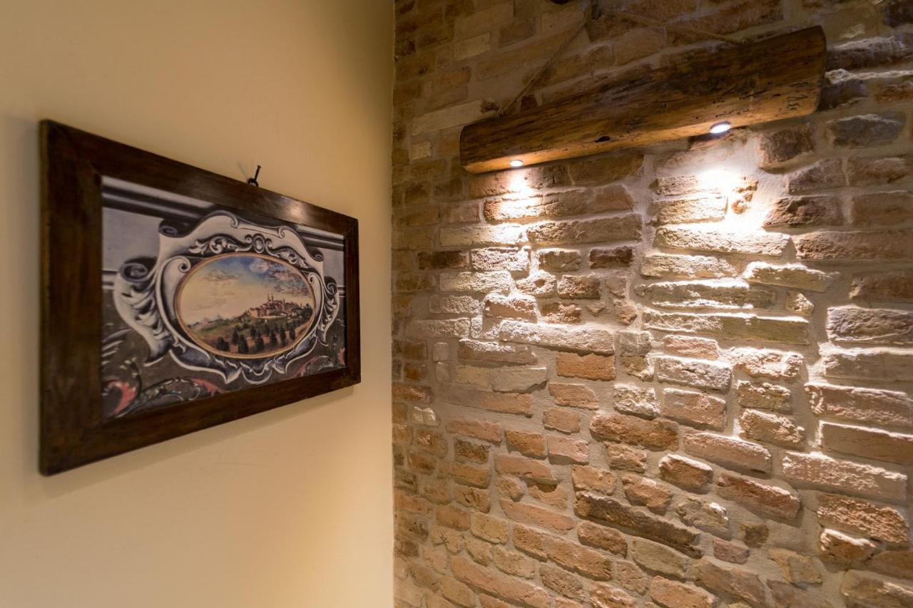 Il Castello Affittacamere Montecosaro  エクステリア 写真
