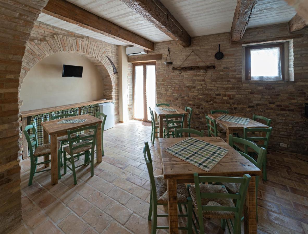 Il Castello Affittacamere Montecosaro  エクステリア 写真