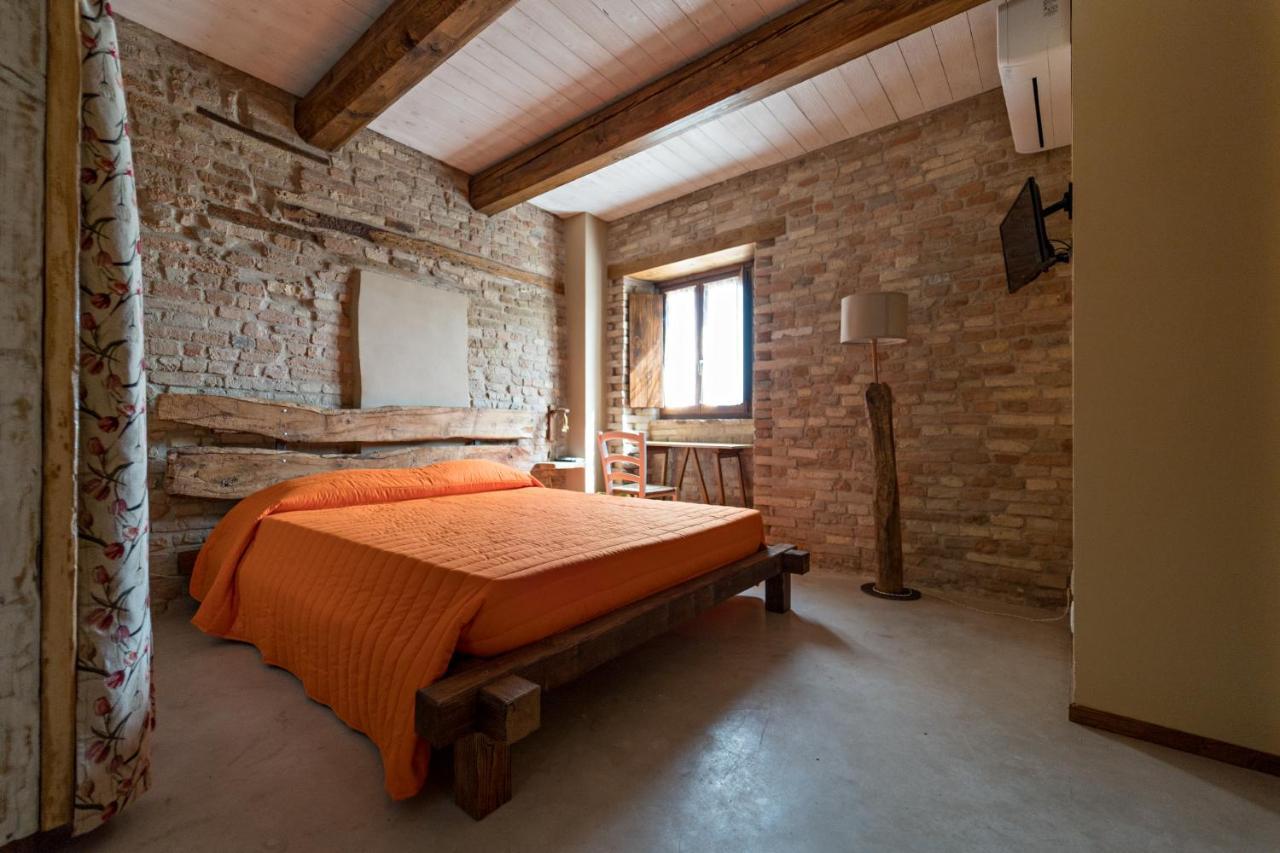 Il Castello Affittacamere Montecosaro  エクステリア 写真